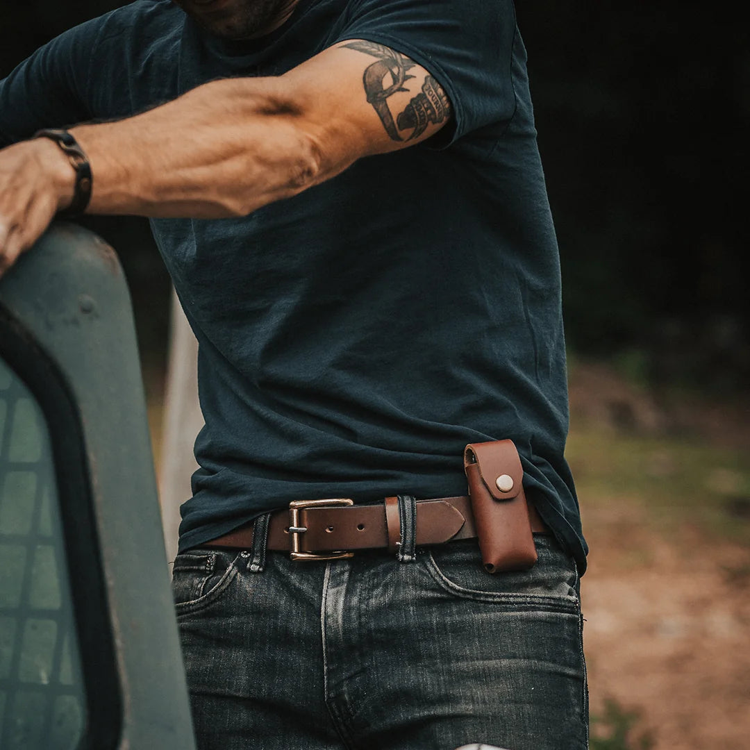 From Pioneer Days to Modern Times: Leather Sheaths as a Symbol of American Ingenuity