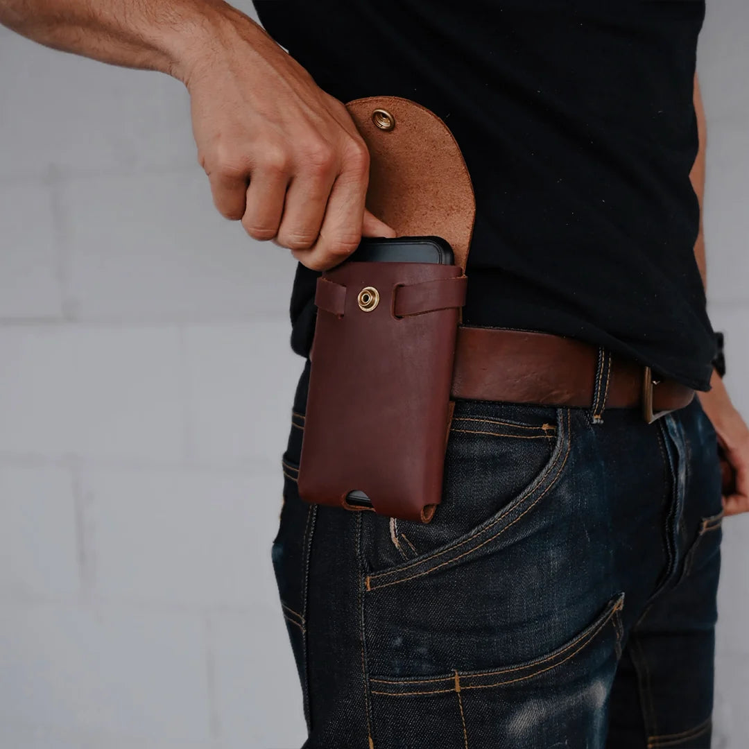 cell phone holster on belt open