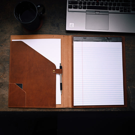 Leather Padfolio - brown leather - lifestyle open