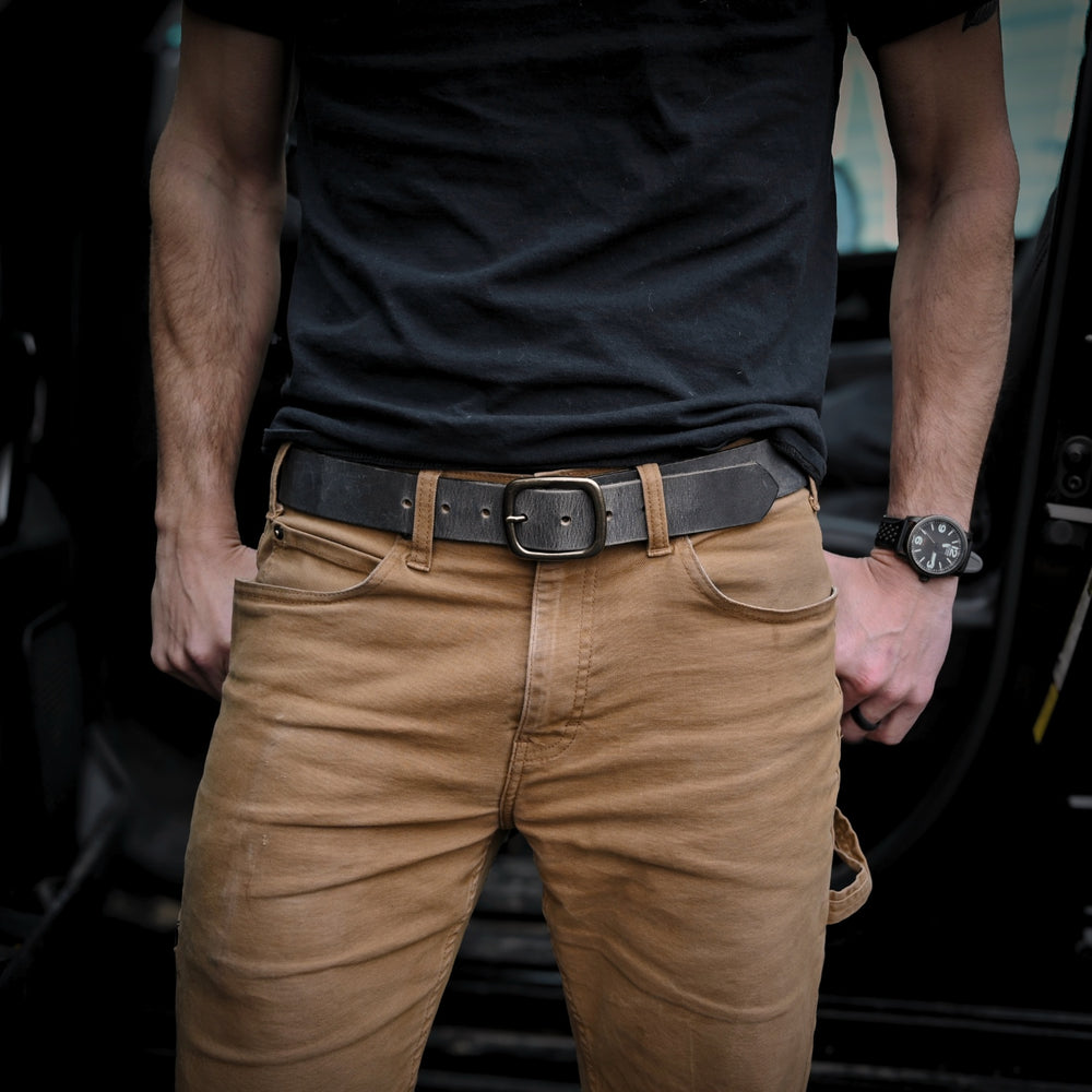 CanyonBelt-Lifestyle-Grey