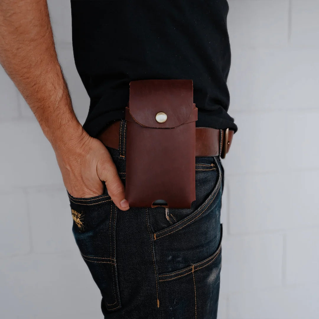 cell phone holster on leather belt