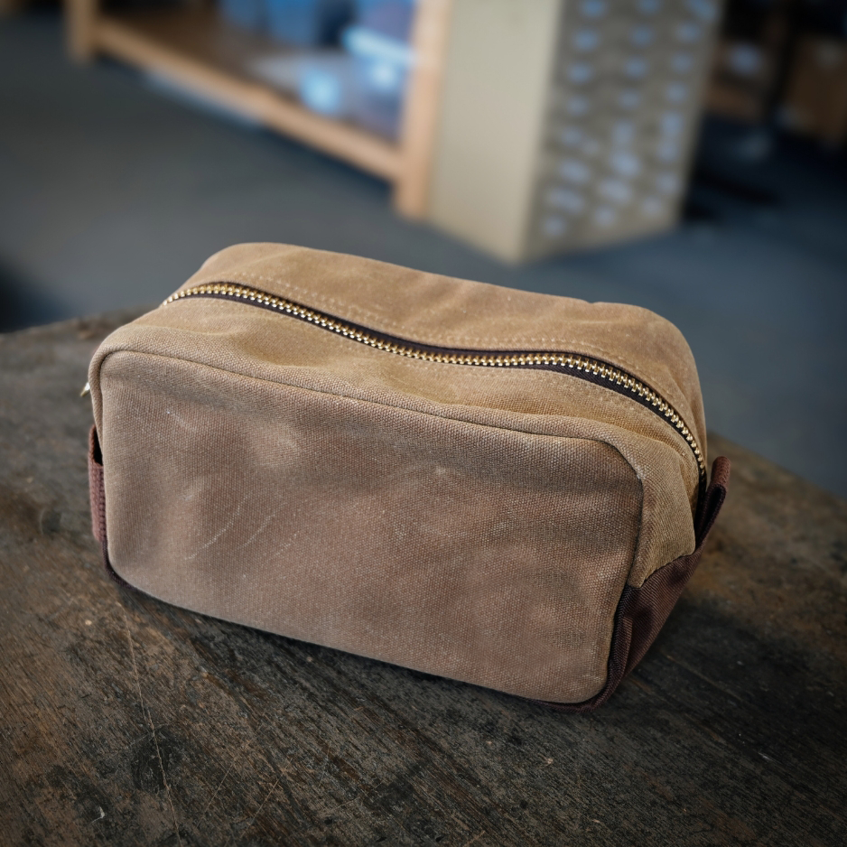 Waxed canvas dopp kit front