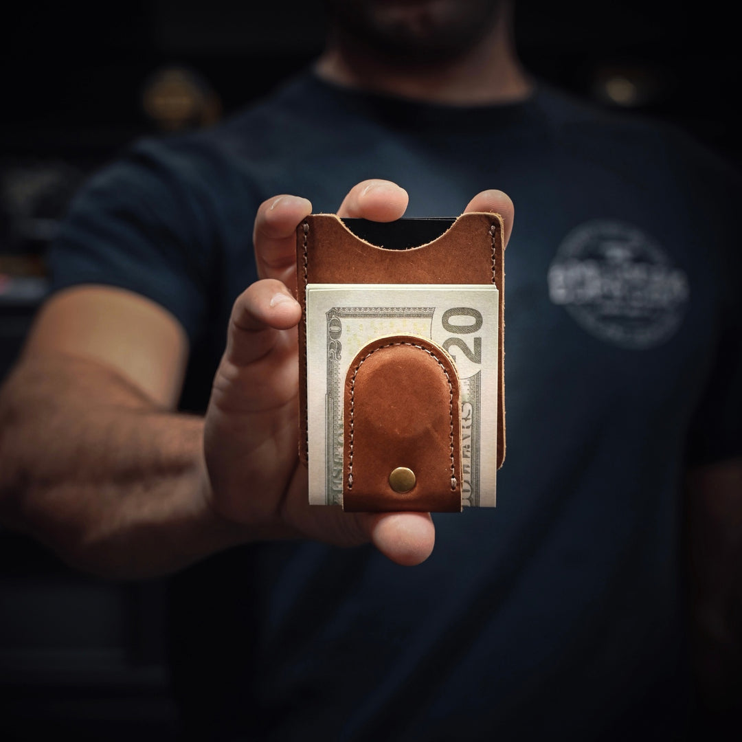 Money Clip Wallet - Brown - Lifestyle 2