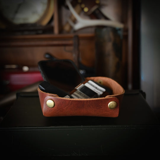 Travel Valet Tray - Lifestyle